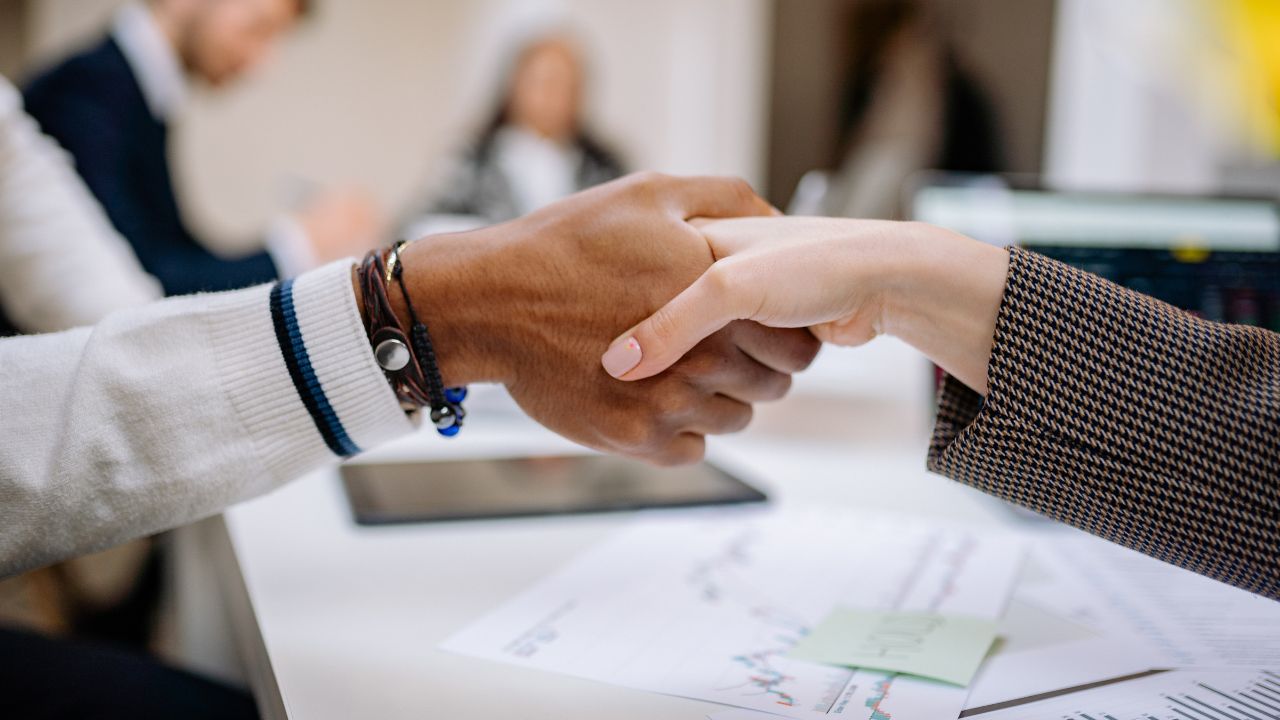 An expat investors guide to promising opportunities in Dubai B2B