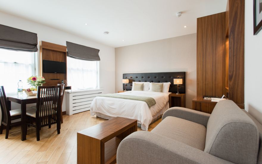 How to Choose the Best Serviced Apartments in Dubai? A Complete Travel Guide